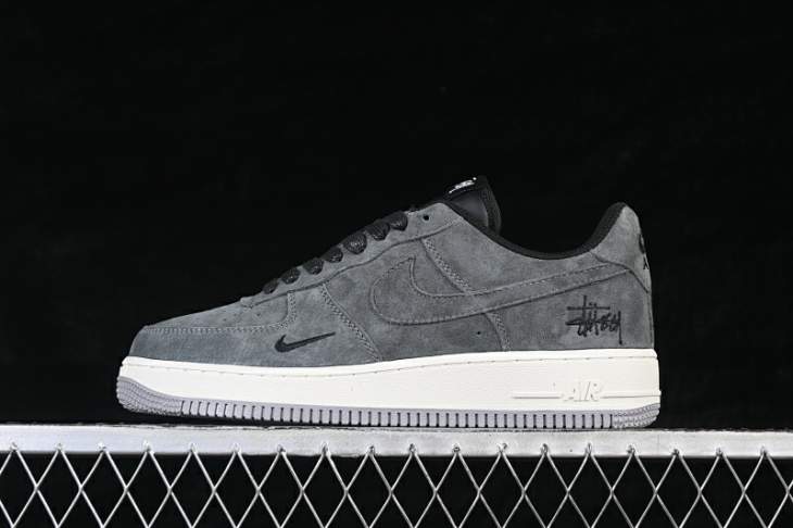 Picture of Air Force 1 _SKUfw22202628779728947fw